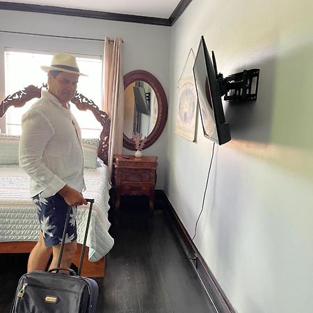 Heavenly Suite In Little Havana Free Parking Miami Exteriér fotografie